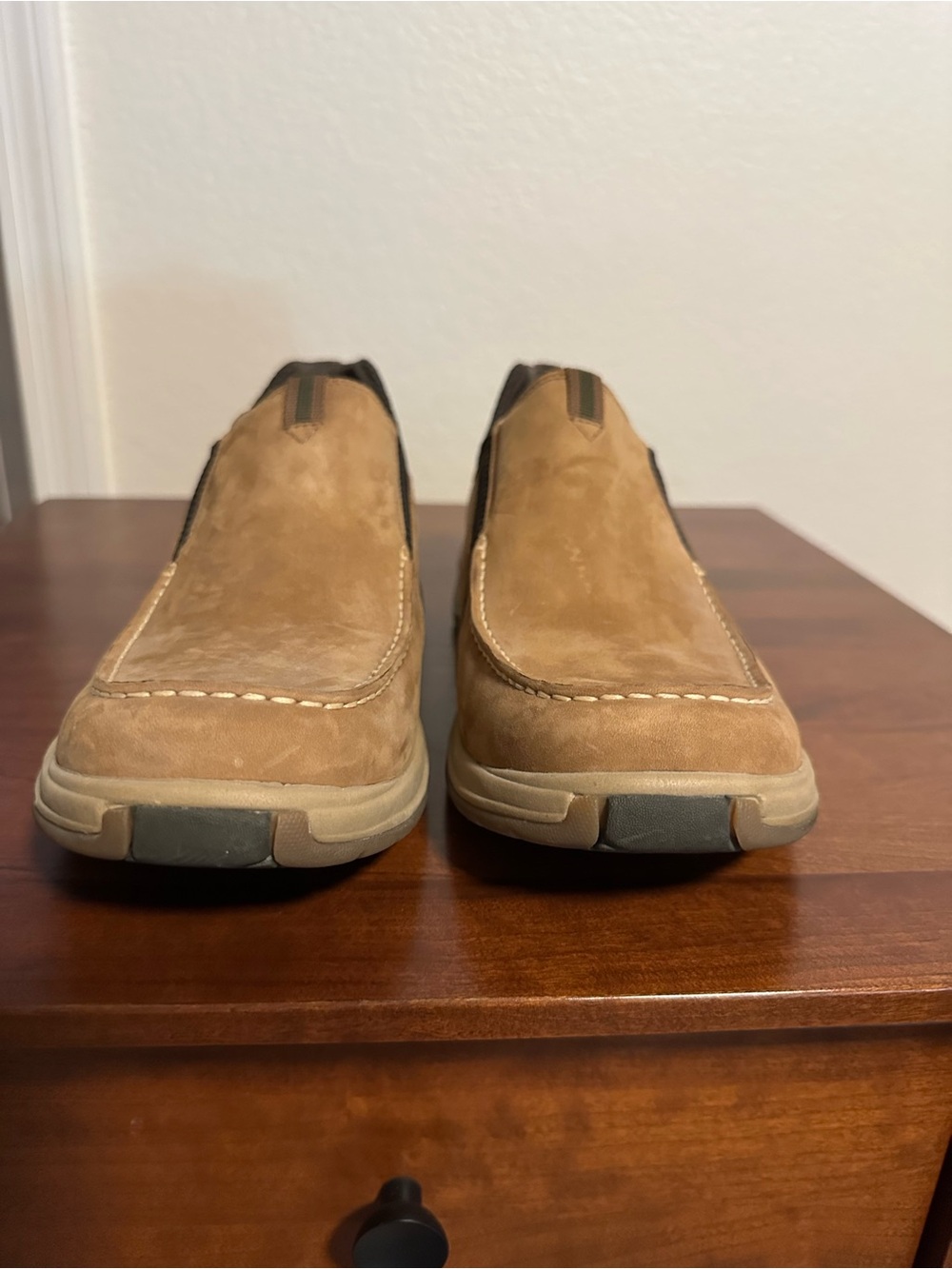 NWOT Men’s Cole Haan country Suede Slip on Shoes Nike Air Soles C02331, size 10 - Picture 10 of 13
